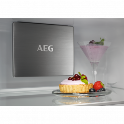 Frigorífico Combinado AEG NSC7P751ES