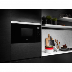 Micro-Ondas AEG MBB1756DEM
